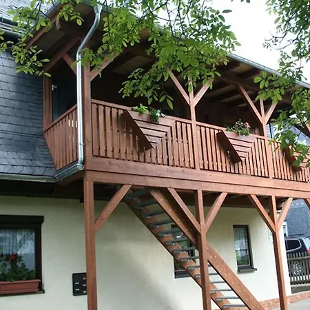 Am Nussbaum Apartment